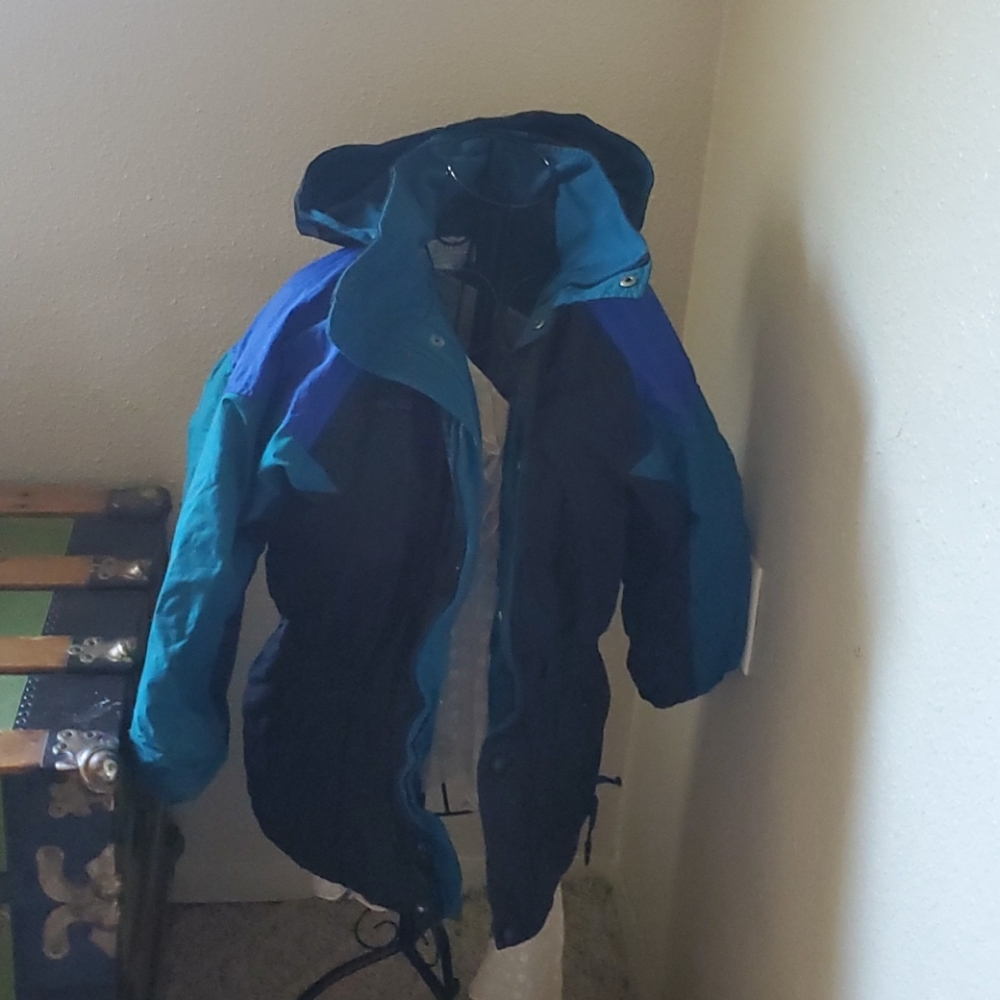 Boy or girl Columbia coat winter zipp size 14